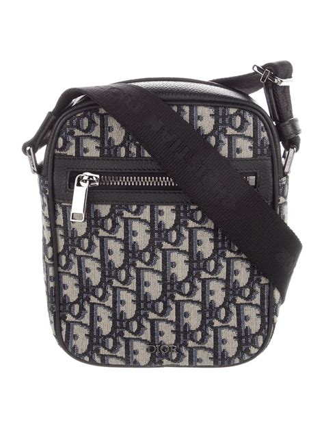 dior mens crossbody bag|dior men's toiletry bag.